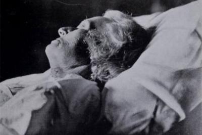 Rosa Bonheur sur son lit de mort